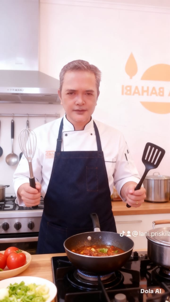 Didi Permadi Raharja - Chef Warteg Selera Bahari Papua